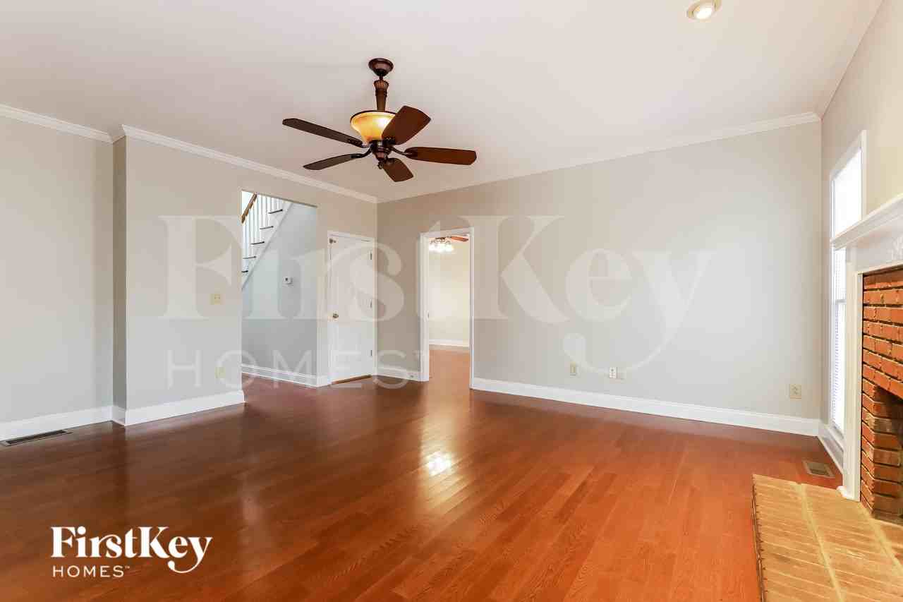 5142 Fourth Colony Dr - Photo 3 of 18