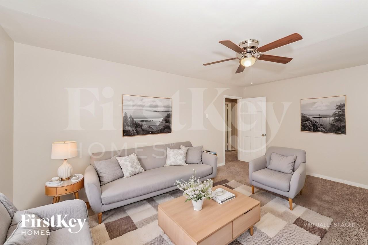 508 26th Ave Ne - Photo 4 of 18