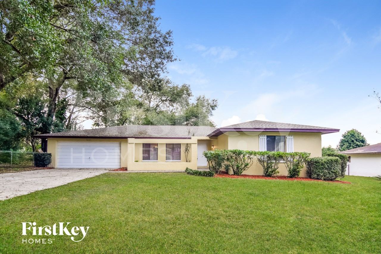5017 Kingswood Dr