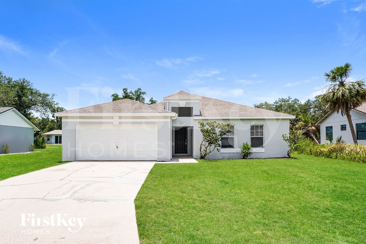 4743 Luther Ave