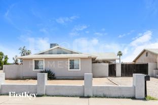 4739 E Sunland Ave - Photo 1 of 1