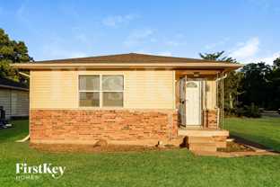 4601 N Richardt Ave - Photo 1 of 1