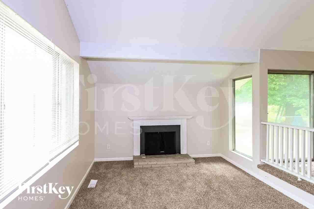 3710 Woodman Dr - Photo 3 of 19