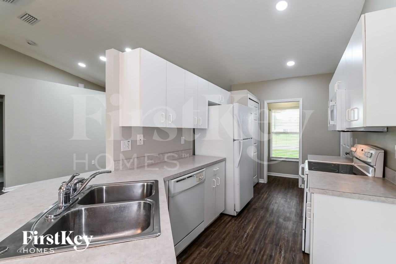 3505 8th St Sw - Photo 6 of 16