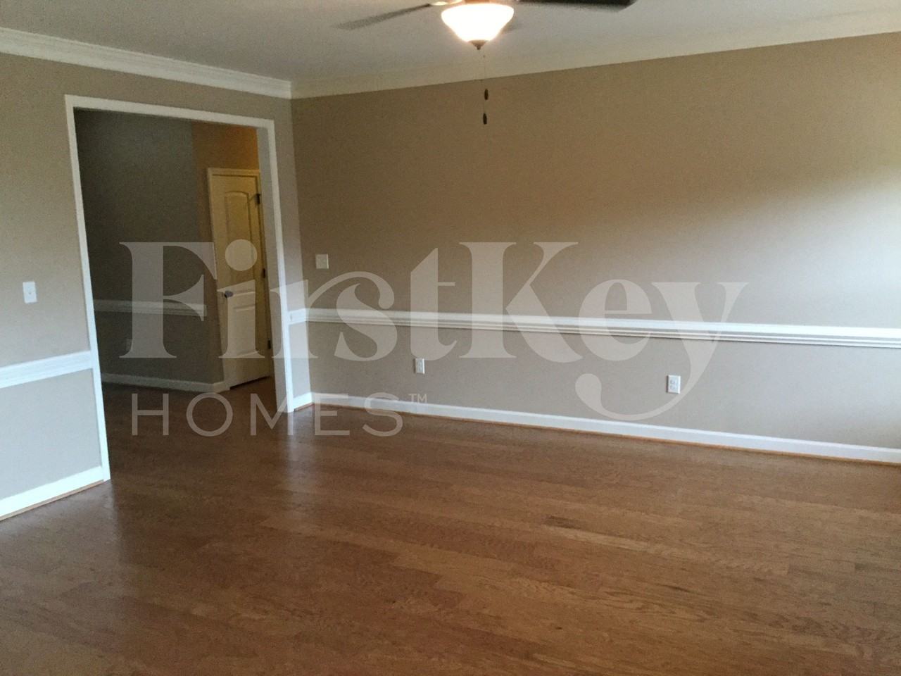 293 Majestic Oak Dr - Photo 3 of 13