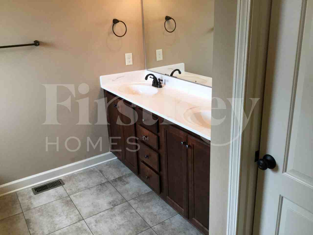 293 Majestic Oak Dr - Photo 7 of 13