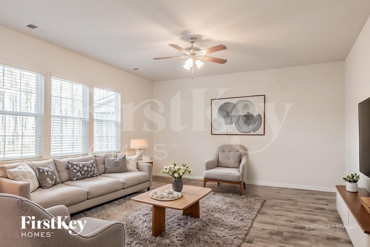 272 Witch Hazel St - Photo 4 of 18