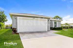 featured image of 1771 Sw Bismarck St