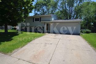 155 Berkshire Dr - Photo 1 of 1