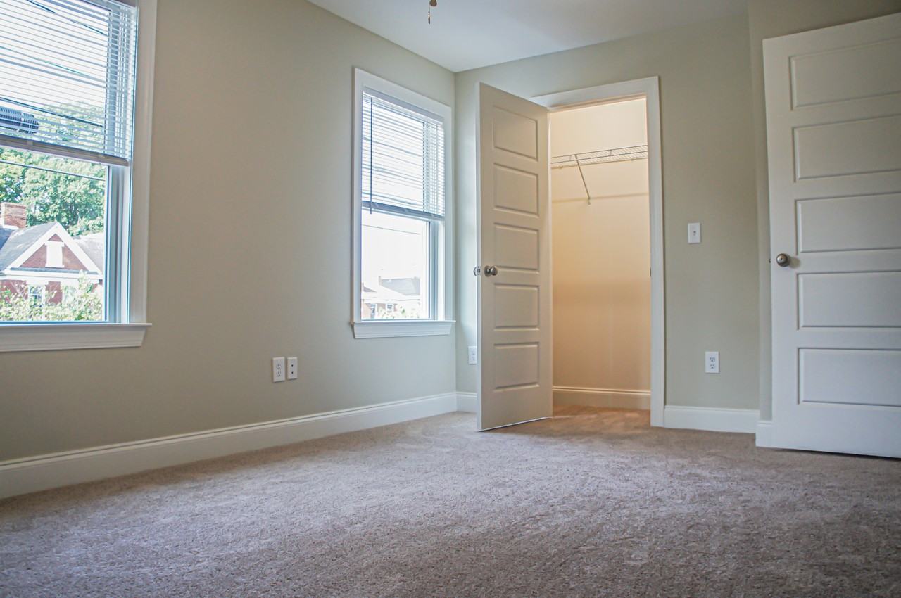 913 E Martin Luther King Blvd #937 - Photo 7 of 14