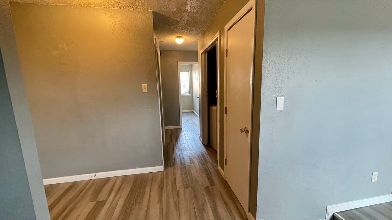 301 Trail Ridge Rd #1 - Photo 6 of 11