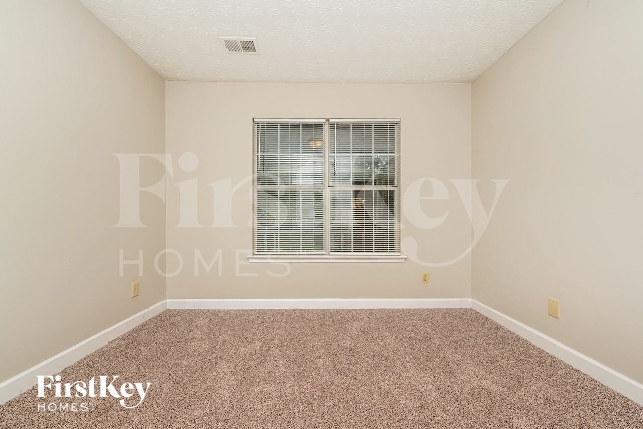 1147 Orr Rd - Photo 6 of 16
