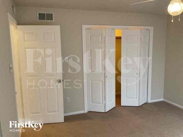 112 Golfview Dr - Photo 7 of 12