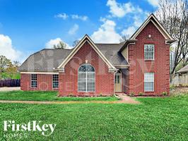 featured image of 1116 Berkshire Cir
