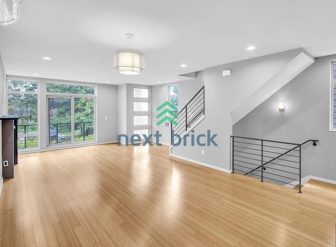 1503 Nw 90th St - Photo 7 of 33