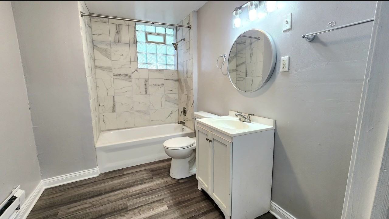 544 W 117th St - Photo 4 of 9
