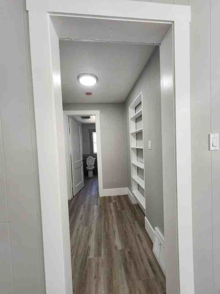 1011 N Front St - Photo 4 of 20