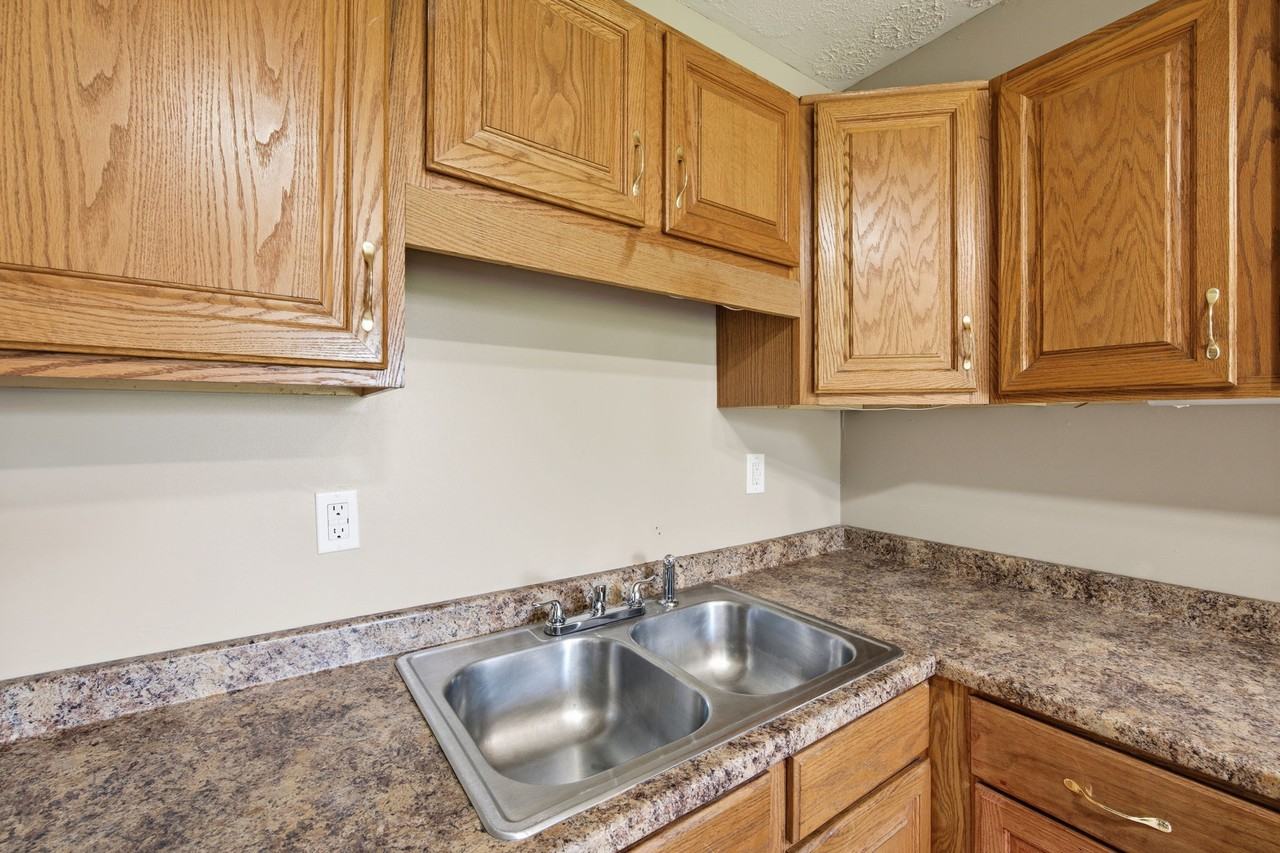 1119 Superior Ave #1119 - Photo 7 of 25