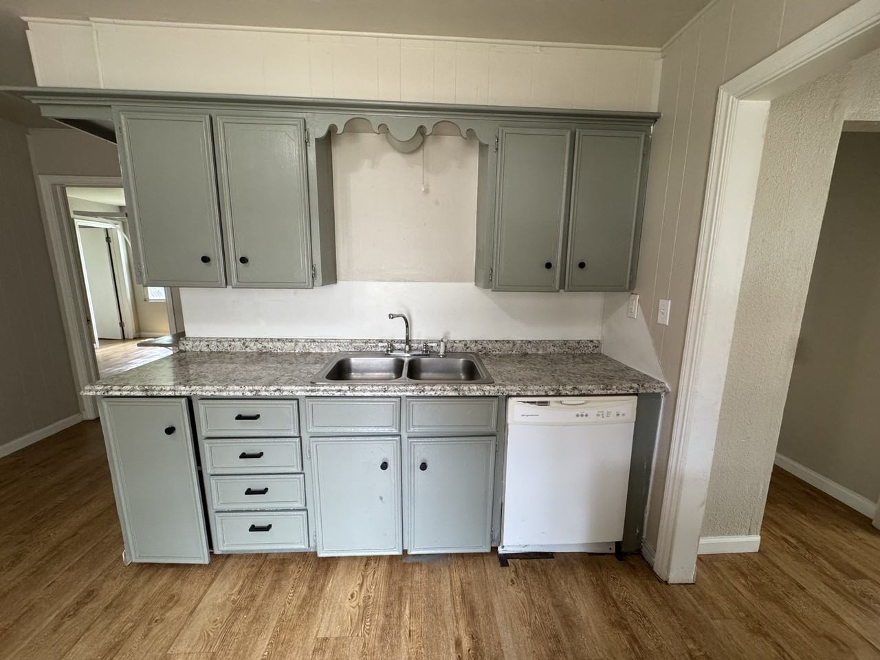 3416 S Liberty Ave - Photo 5 of 13