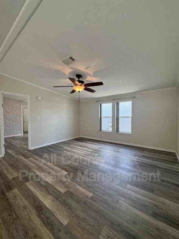 106 Reineke Rd - Photo 5 of 36
