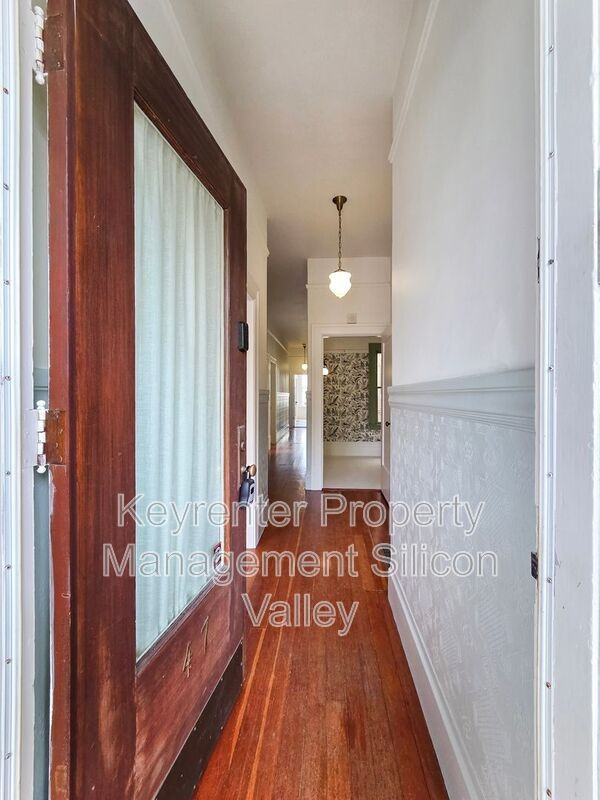 47 Ford St - Photo 4 of 25