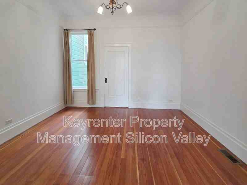 47 Ford St - Photo 7 of 25