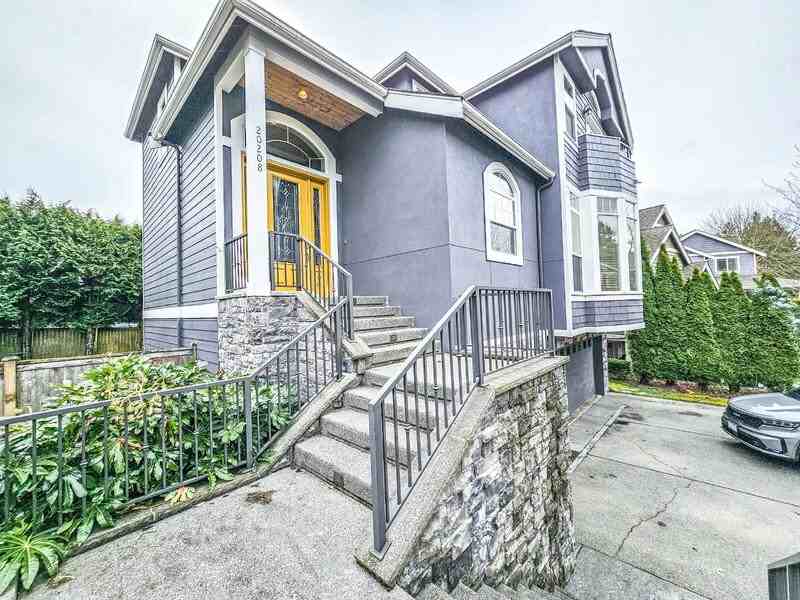 20208 83rd Pl Ne - Photo 2 of 36