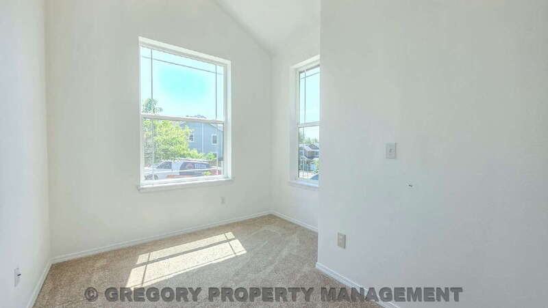 4131 228th Pl Se - Photo 3 of 32