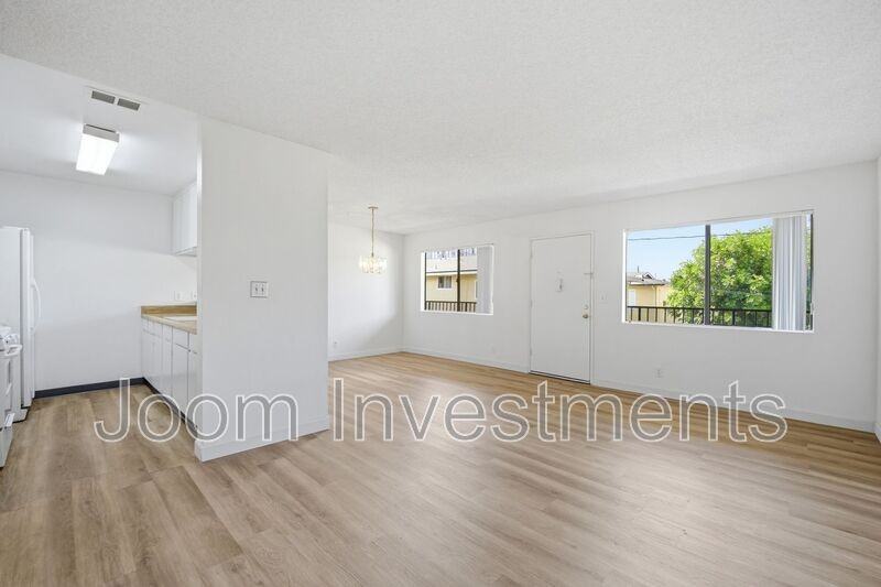 1527 Palm Ave - Photo 5 of 22