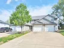 3215 Sw Iron Creek Dr - Photo 1 of 1