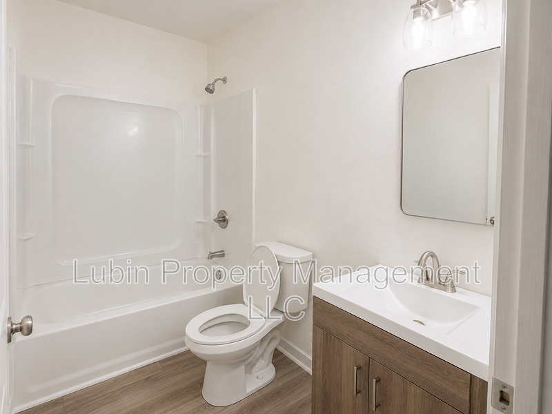 488 Burlington Cir - Photo 5 of 5