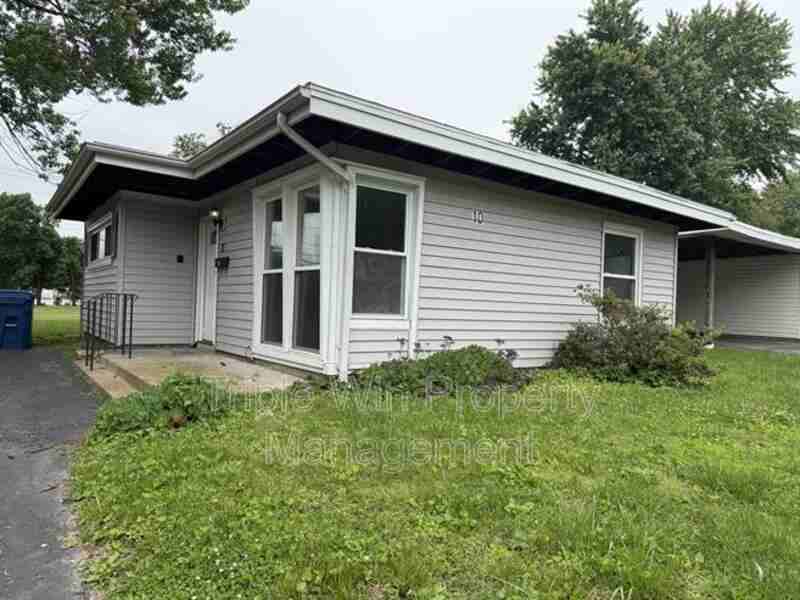 10 Saint Celeste Dr - Photo 2 of 19