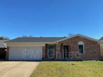 729 Lisa Ln - Photo 1 of 1