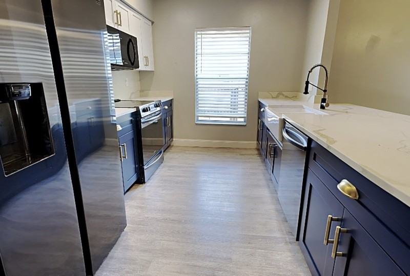 2709 Manor Hill Dr - Photo 6 of 22