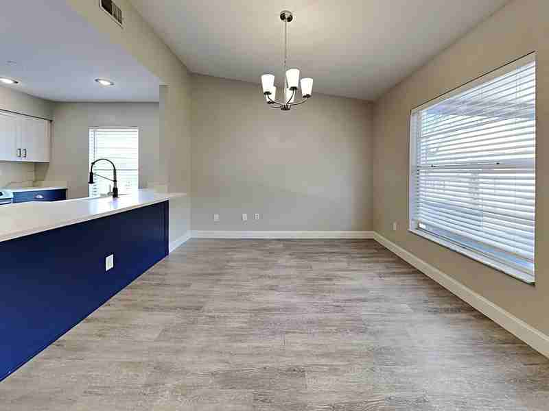 2709 Manor Hill Dr - Photo 7 of 22