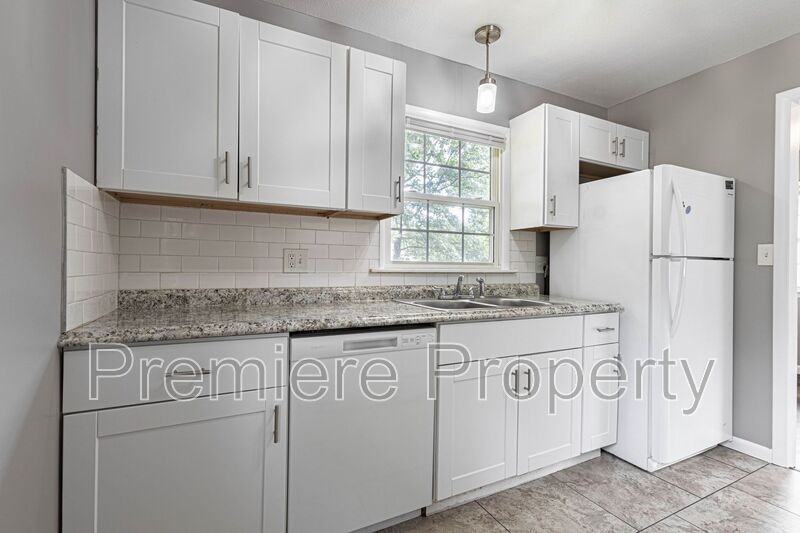 3320 S Sterling Ave - Photo 5 of 13