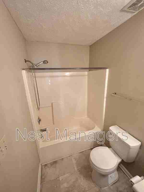 1703 Winnabow Dr - Photo 4 of 22