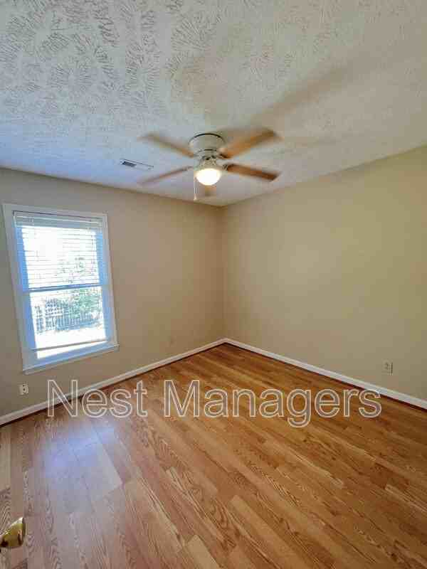 1703 Winnabow Dr - Photo 7 of 22
