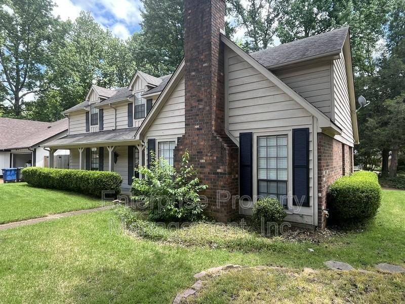 9161 Gainsborough Dr - Photo 2 of 25