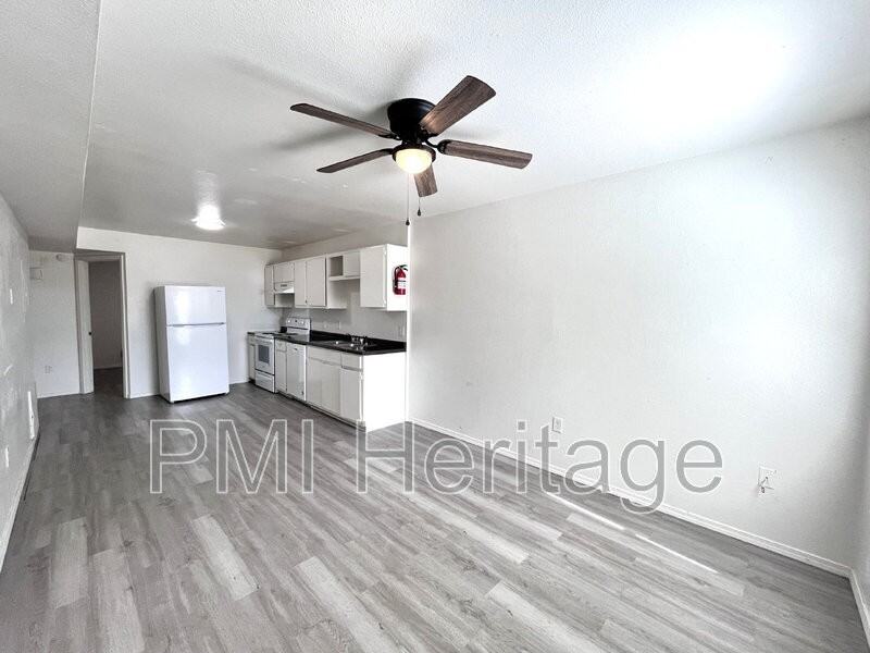 606 Virginia St #102 - Photo 4 of 17