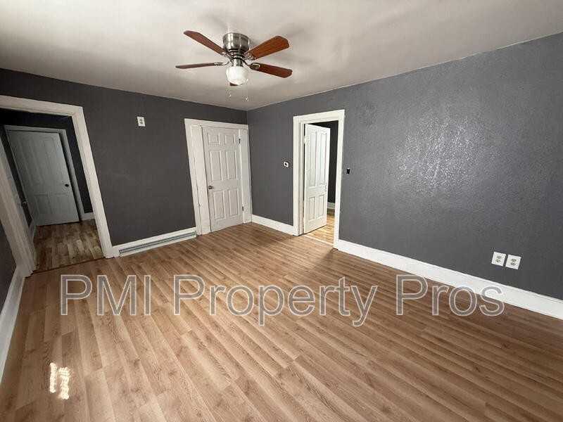 2630 N 24th St - Photo 3 of 20