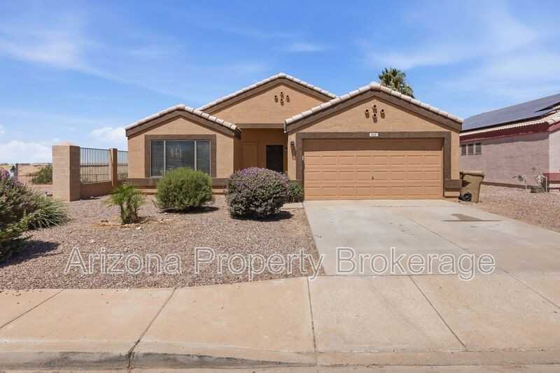 8118 N 112th Ave - Photo 3 of 28