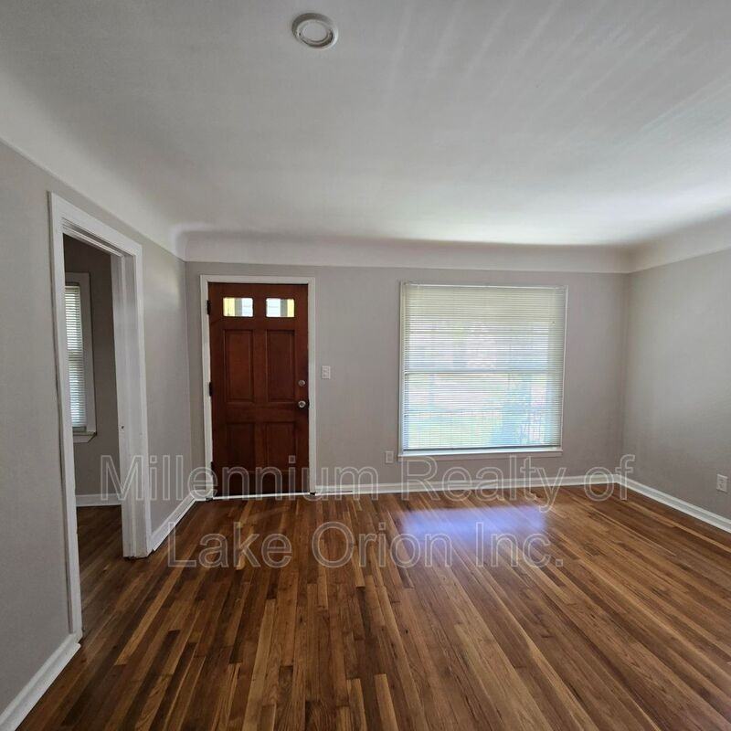 136 W Princeton Ave - Photo 2 of 34