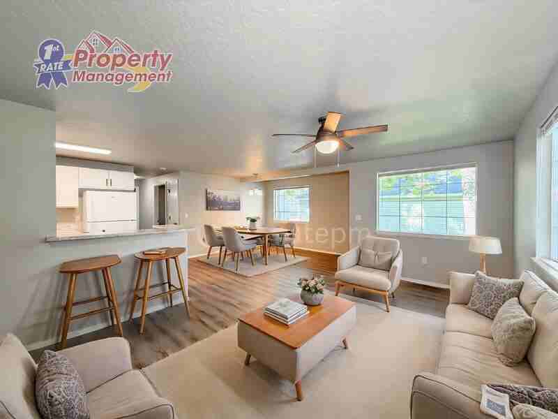 2183 S Stephen Ave #202 - Photo 3 of 31