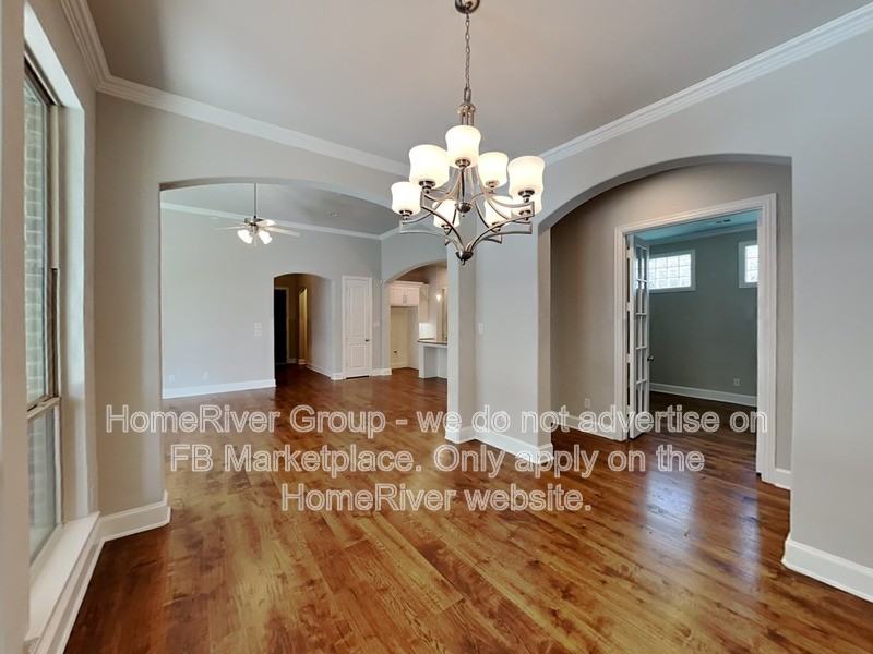729 Royal Minister Blvd - Photo 6 of 28