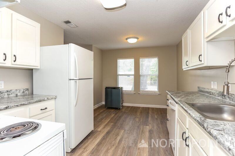 7860 Rondo Ave - Photo 7 of 16