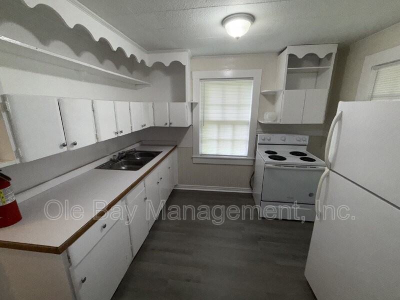 454 Magnolia Rd - Photo 6 of 8