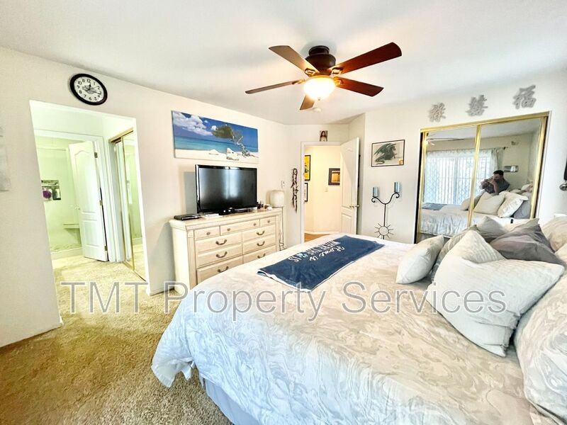 9424 Blackswain Pl - Photo 2 of 21