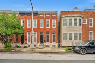 2 W Clement St - Photo 1 of 1