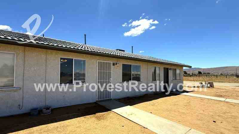 22544 Sioux Rd #21 - Photo 3 of 12
